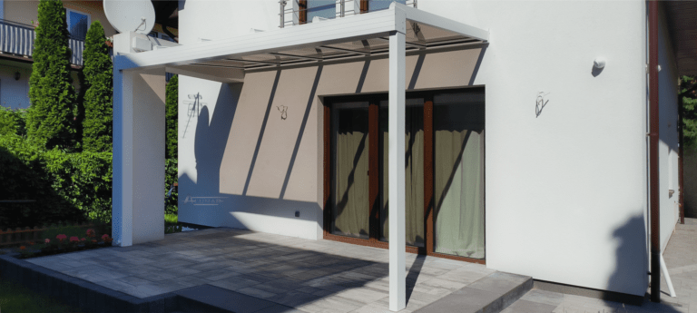 Szklane zadaszenia tarasów - dach tarasu zabudowany szkłem hartowanym - Realizacja Alumar-Zabudowy