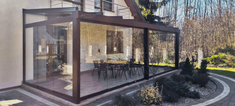 Szklane zabudowy tarasów - taras zabudowany szkłem hartowanym - Realizacja Alumar-Zabudowy
