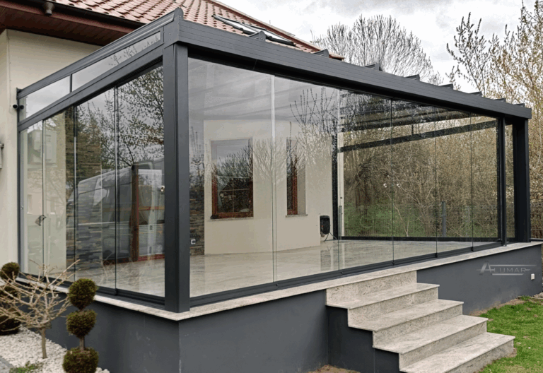 Szklane zabudowy tarasów - taras zabudowany szkłem hartowanym - Realizacja Alumar-Zabudowy